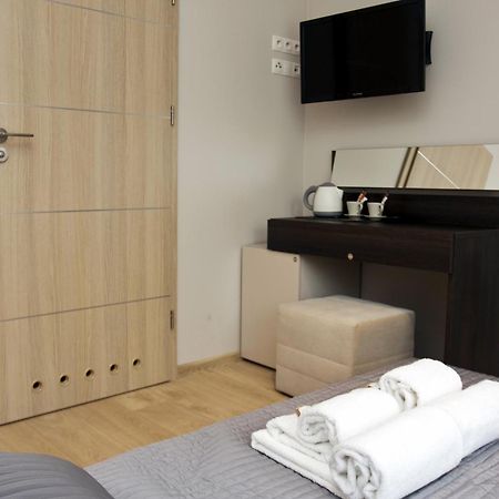 Villa Modlin Airport Nowy Dwor Mazowiecki Room photo